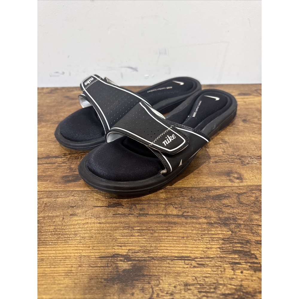 Nike Womens Comfort Footbed Slide Sandals Size 11 US Black White Flip Flops